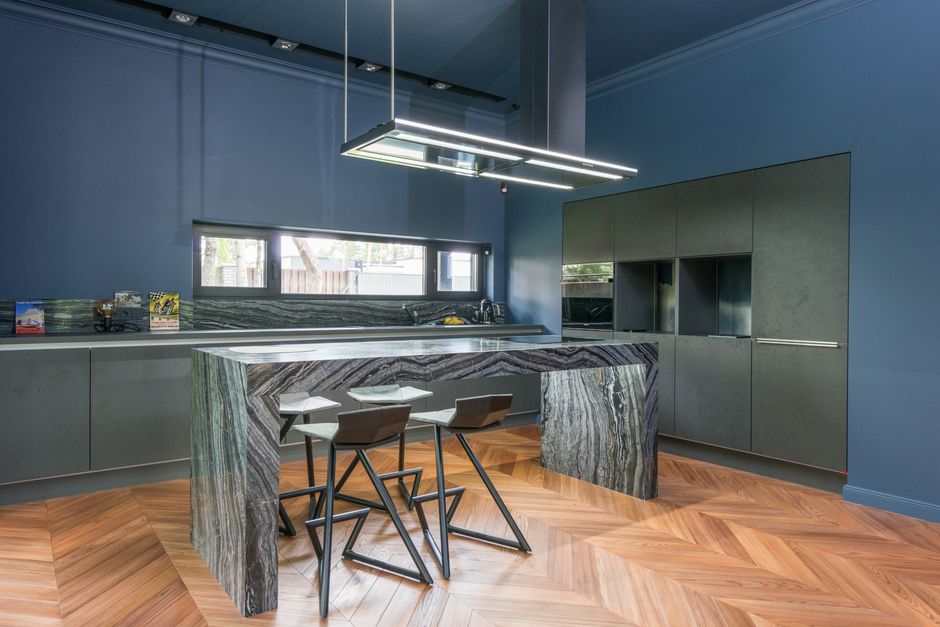 Elegant kitchen island design with premium shaker cabinets